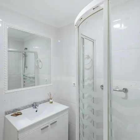 Aa Guest - Sky Center Beachfront Sea Views Eco Lejlighed Fuengirola